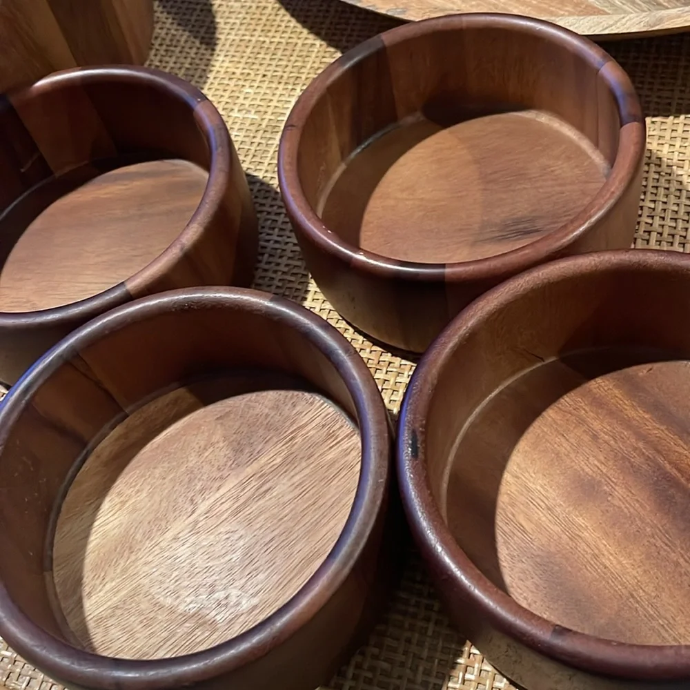The Cellar acacia wood salad set